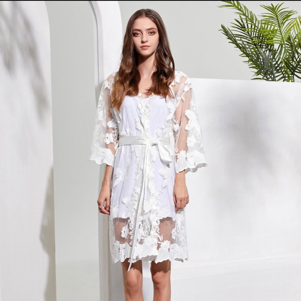Lace bridal robe